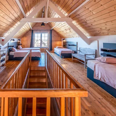 Cosy Holiday In With Pool And Sauna