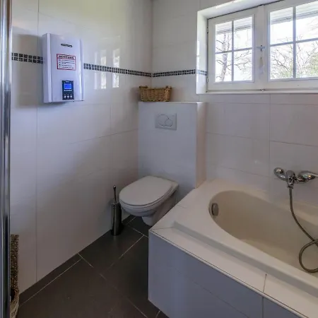 Cosy Holiday In With Pool And Sauna *