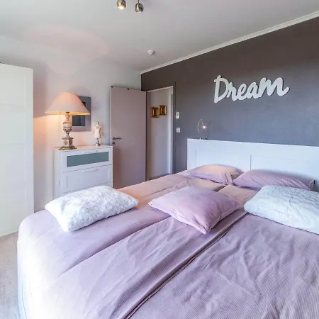 Cosy Holiday In With Pool And Sauna Ferienhaus *