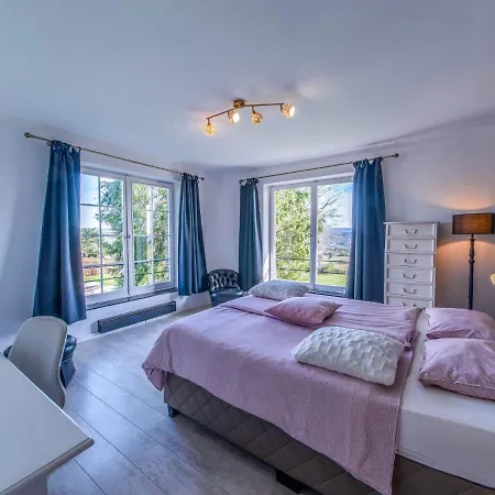 Cosy Holiday In With Pool And Sauna Ferienhaus *